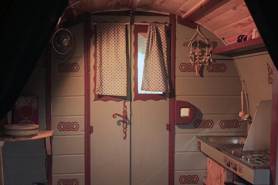 Roulotte Irlandaise Polly Hotel Saint-Vincent-en-Bresse ภายนอก รูปภาพ